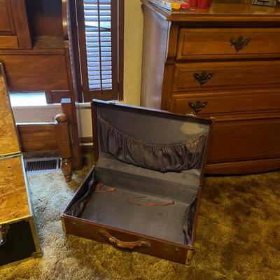 Sale Photo Thumbnail #148