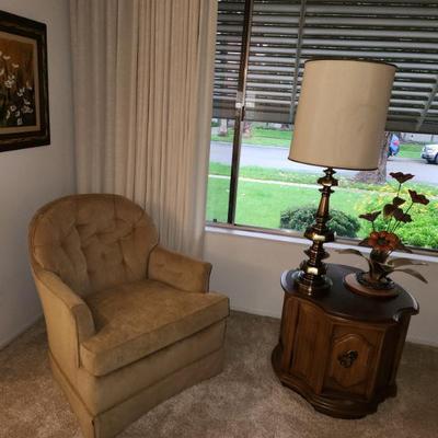 Sale Photo Thumbnail #3