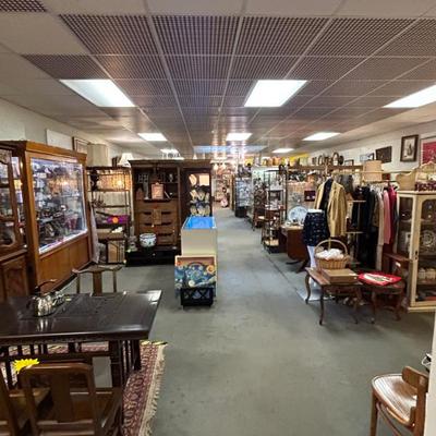 Sale Photo Thumbnail #30