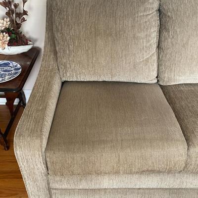 Sale Photo Thumbnail #377