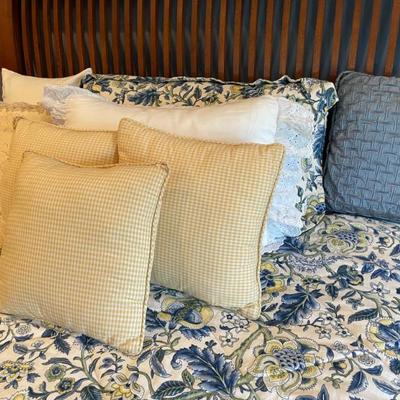 Sale Photo Thumbnail #310