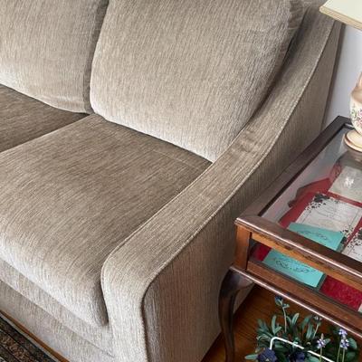 Sale Photo Thumbnail #380