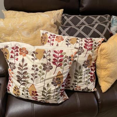 Sale Photo Thumbnail #253