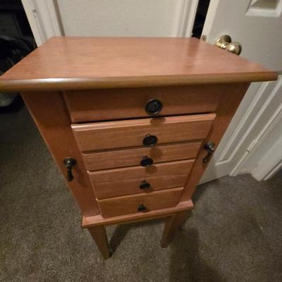 Sale Photo Thumbnail #118