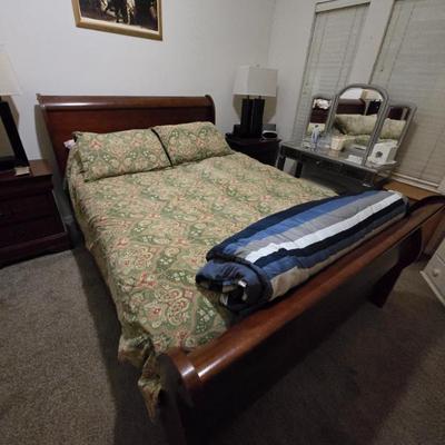 Sale Photo Thumbnail #113