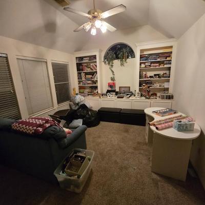 Sale Photo Thumbnail #117