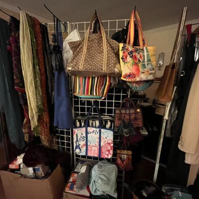 Sale Photo Thumbnail #4