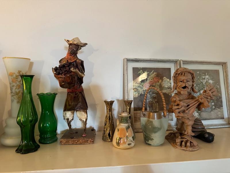 Sale Photo Thumbnail #3