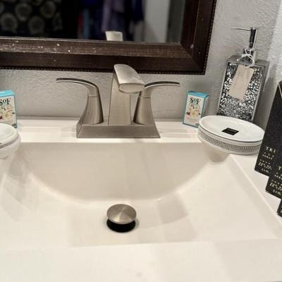 Sale Photo Thumbnail #75