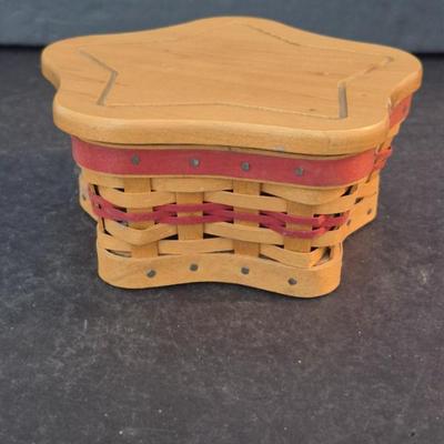 Vintage 2001 Longaberger Tree Trimming Twinkle, Twinkle Basket with Solid Wood Lid