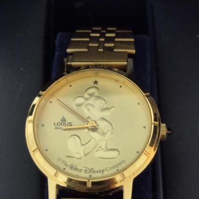 Vintage Lorus Disney Mickey Mouse Golden Embossed Classic Ladies Watch #RA6362 - In Case