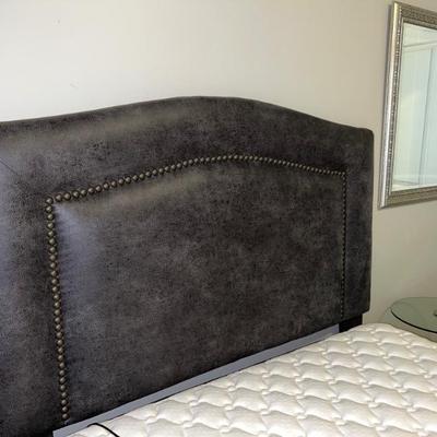 Sale Photo Thumbnail #46