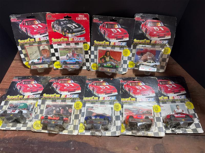 Sale Photo Thumbnail #11