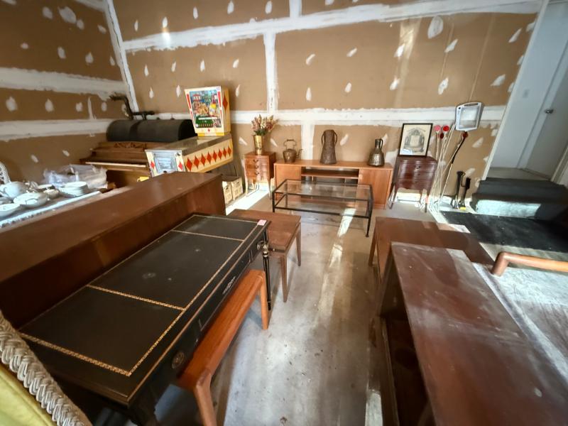 Sale Photo Thumbnail #21