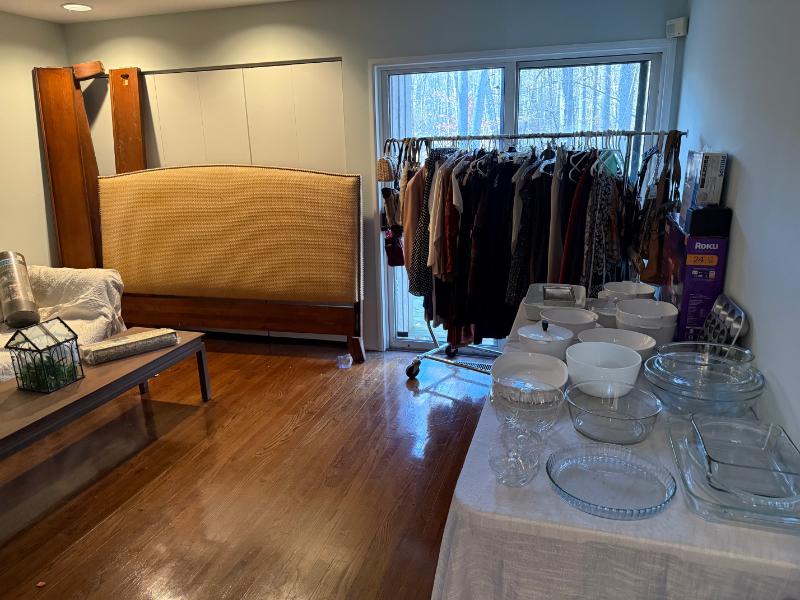 Sale Photo Thumbnail #9