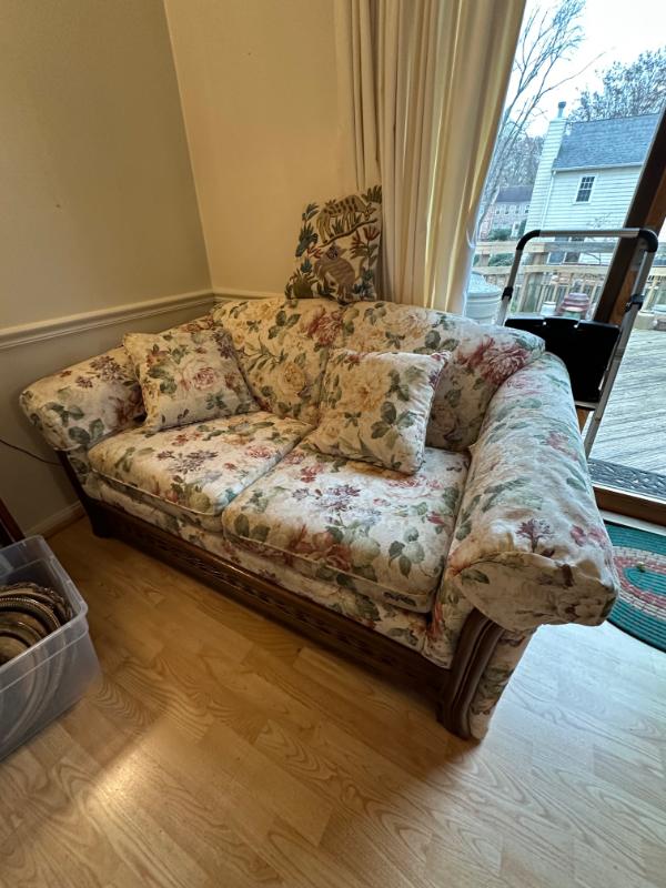 Sale Photo Thumbnail #142