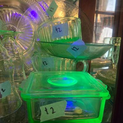 Sale Photo Thumbnail #4: Uranium Glass