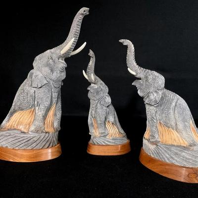 Hand Carved Buffalo Horn Elephant Trio