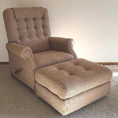 La-Z-Boy Recliner (LR)