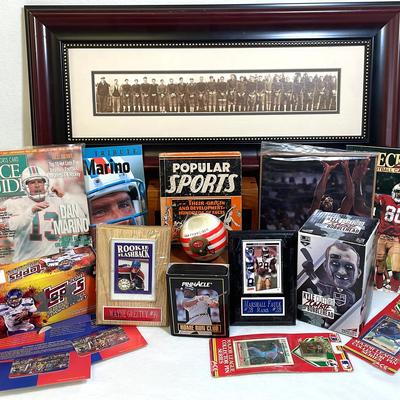 Sports Cards And Collectibles Grab Bag, 19pcs