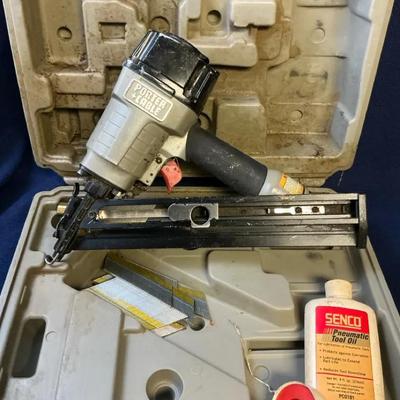 Porter Cable Model DA250A 15 GA Finish Nailer In Case