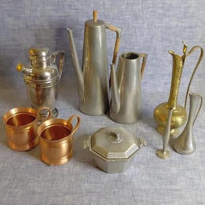 Mixed Metals Dining And Decor