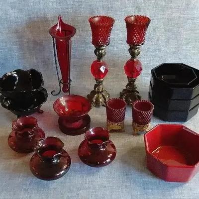 Blood Red Glass And Onyx Black Table Decor