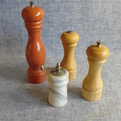 Wood Pepper Mills, Solo Wood Salt Shaker And Marble Pepper Mill