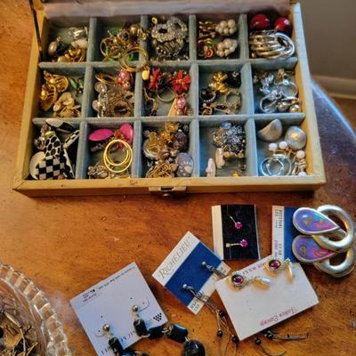 Sale Photo Thumbnail #141