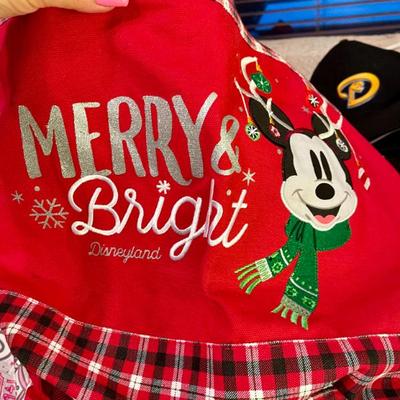 Sale Photo Thumbnail #36: Disney 