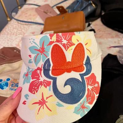 Sale Photo Thumbnail #35: Disney 