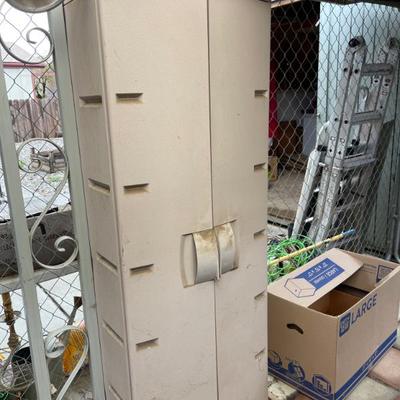 Sale Photo Thumbnail #91: Storage unit 