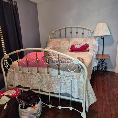 Sale Photo Thumbnail #41: Queen iron bed 