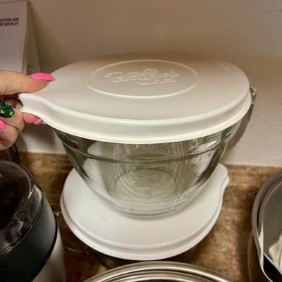 Sale Photo Thumbnail #66: Baking 