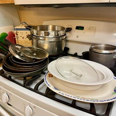 Sale Photo Thumbnail #69: Kitchen 