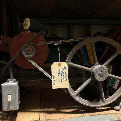 Sale Photo Thumbnail #4