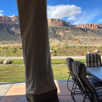 Sale Photo Thumbnail #10: Patio umbrella