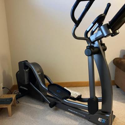 Sale Photo Thumbnail #35