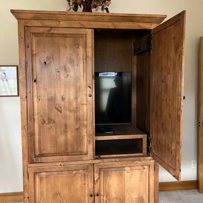 Sale Photo Thumbnail #37