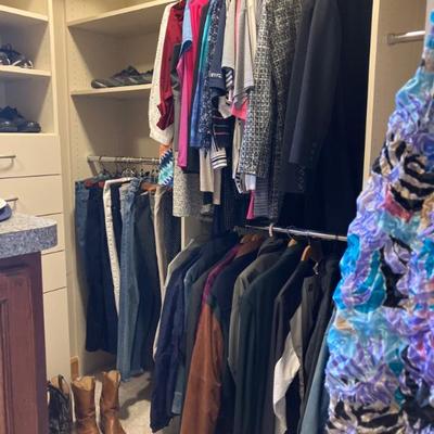 Sale Photo Thumbnail #72: Large selection of ver nice men’s and women’s clothing