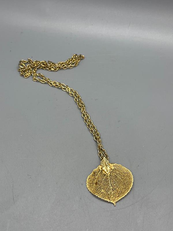 Sale Photo Thumbnail #537