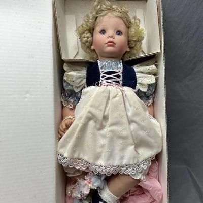 Sale Photo Thumbnail #439