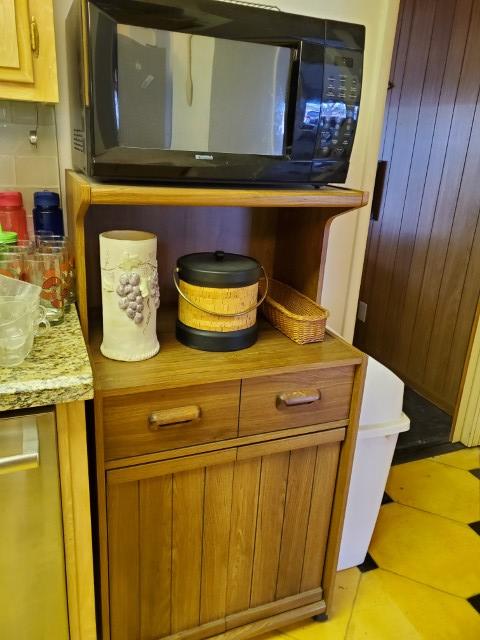 Sale Photo Thumbnail #21