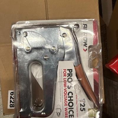 Sale Photo Thumbnail #564