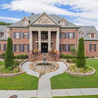 Sale Photo Thumbnail #2