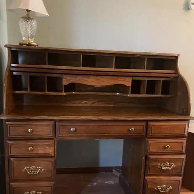 Roll Top Desk & Lamp