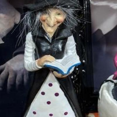 Sale Photo Thumbnail #258