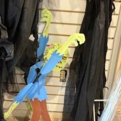 Sale Photo Thumbnail #19