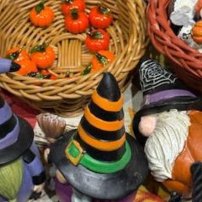 Sale Photo Thumbnail #240