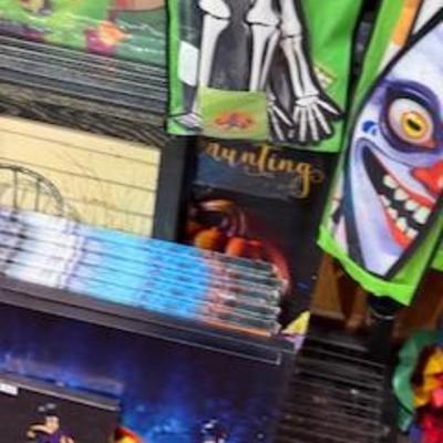 Sale Photo Thumbnail #144